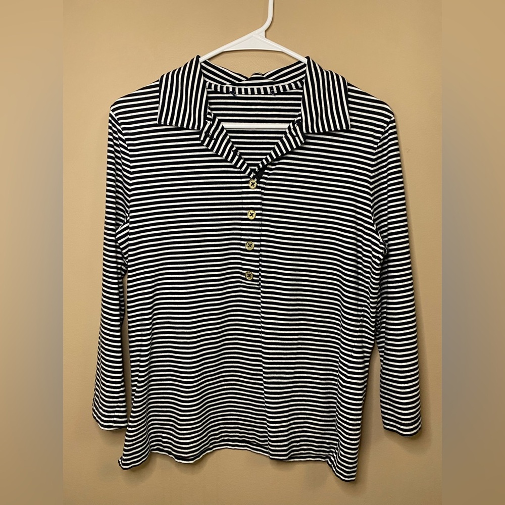 Black & White Striped Long Sleeve Top